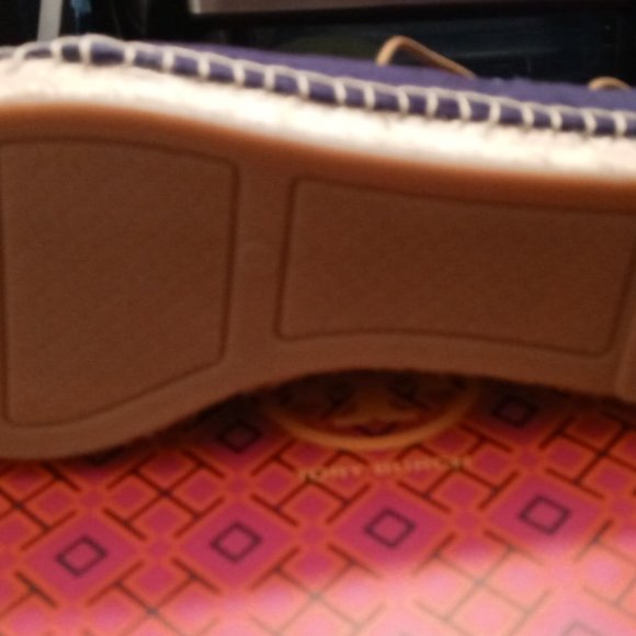 Tory Burch Denim shoes - Picture 3 of 6